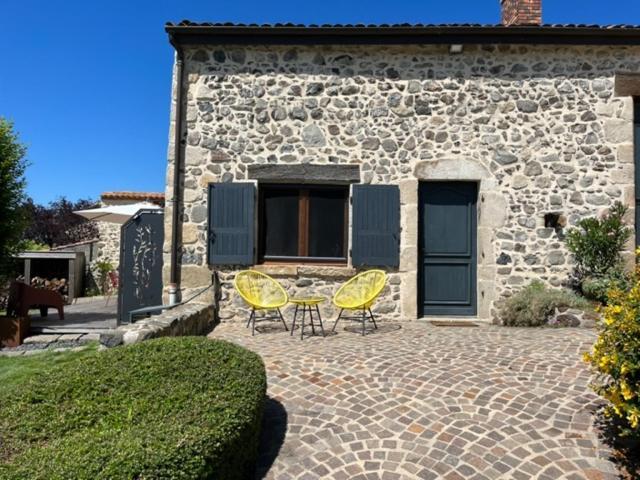 Domaine Des Pierres D Auvergne Flat المظهر الخارجي الصورة