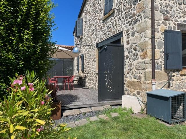 Domaine Des Pierres D Auvergne Flat المظهر الخارجي الصورة